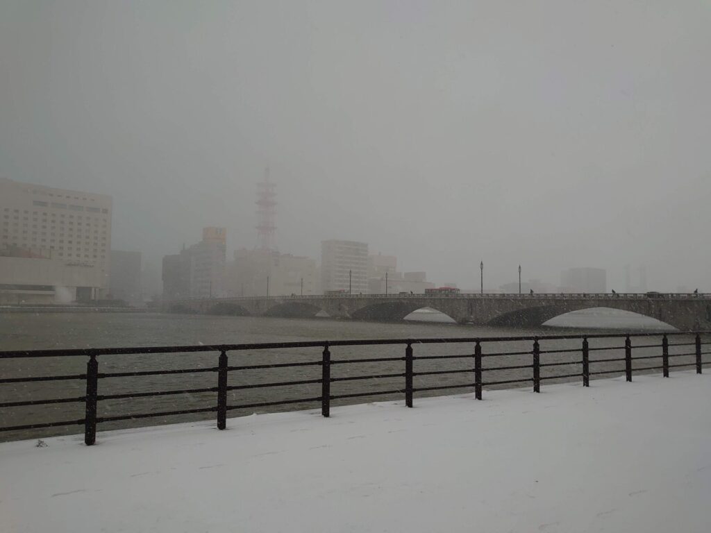 新潟市の天気